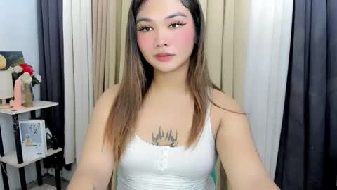 Snapshot of pretty_percy chatting on February 13, 2026, 4:41 am hi im percy online show from February 13, 2026, 4:41 am