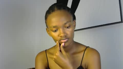 Snapshot of pretty_queennie chatting on May 11, 2026, 4:04 pm Pretty doll online show from May 11, 2026, 4:04 pm