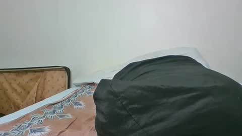 rolly online show from April 13, 2026, 9:42 pm