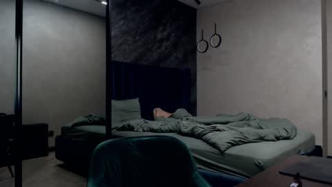 Justin online show from February 8, 2025, 10:51 pm