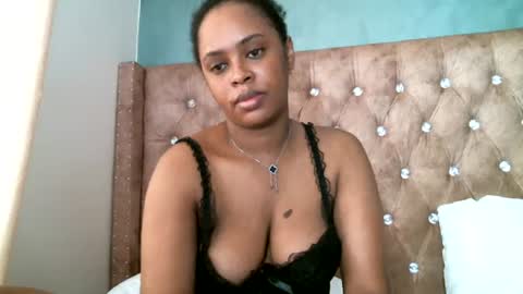 Snapshot of pretty_zii chatting on June 28, 2026, 9:15 am zii online show from June 28, 2026, 9:15 am