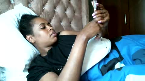 Snapshot of pretty_zii chatting on August 2, 2026, 1:20 pm zii online show from August 2, 2026, 1:20 pm