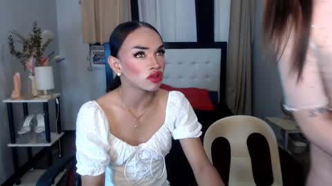 prettyakhira online show from February 17, 2025, 12:38 pm