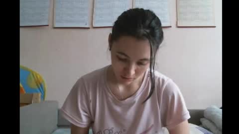 Bella online show from January 28, 2025, 9:51 am