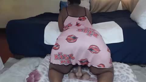 Cindy online show from May 19, 2026, 7:04 am
