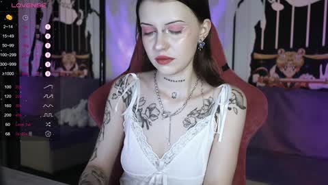 Violet online show from December 13, 2024, 9:57 am