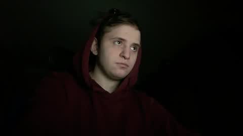 prettyboyhot01 online show from December 3, 2024, 2:05 pm