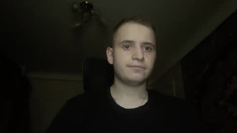 prettyboyhot01 online show from September 10, 2025, 1:44 pm