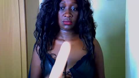 prettycandy0 online show from April 18, 2026, 10:43 pm