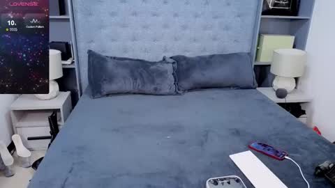 JANE online show from December 18, 2025, 5:08 pm