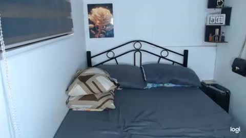 ASHLEY online show from April 6, 2026, 11:22 am