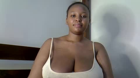 prettydey1 online show from May 19, 2026, 2:56 pm