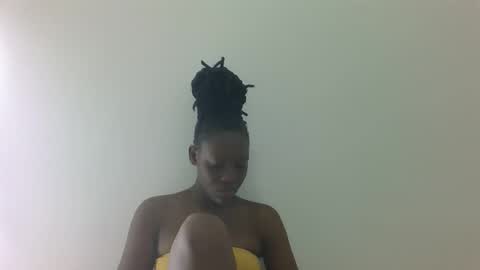 prettydollk_dons online show from April 4, 2026, 9:18 am