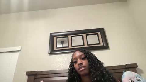 prettyfacefemale online show from April 17, 2026, 1:08 am