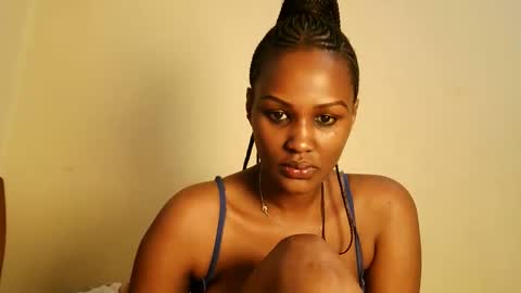 prettykeilaa online show from March 6, 2026, 1:29 pm