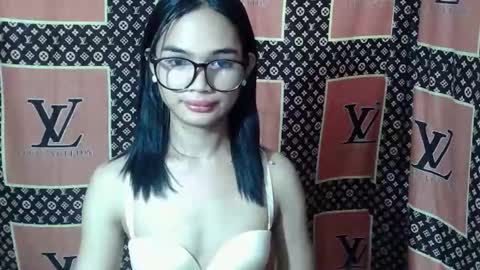 Snapshot of prettykhelcy chatting on February 5, 2026, 2:05 am prettykhelcy online show from February 5, 2026, 2:05 am