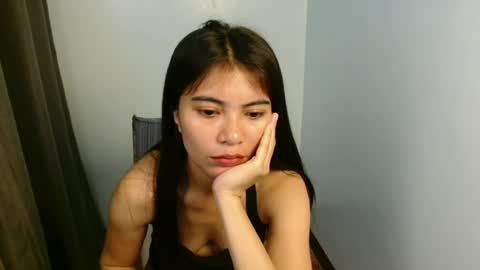 prettylittle_lady online show from May 26, 2026, 2:40 am