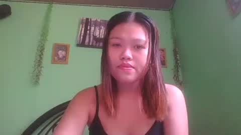 Snapshot of prettymae756493 chatting on April 18, 2026, 3:43 am prettymae756493 online show from April 18, 2026, 3:43 am