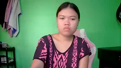 Snapshot of prettymae756493 chatting on May 12, 2026, 10:51 pm prettymae756493 online show from May 12, 2026, 10:51 pm