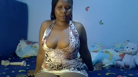 prettymel1 online show from April 21, 2026, 6:55 pm