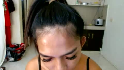 Miya 3 online show from May 21, 2026, 6:42 am