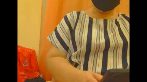 Nhing online show from October 27, 2025, 1:59 pm