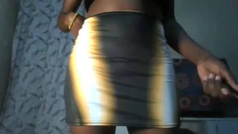 prettypussy_24 online show from June 1, 2026, 7:59 pm