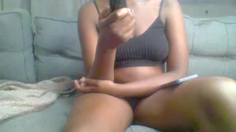 Snapshot of prettyqueen254 chatting on February 20, 2025, 12:08 am pretty queen online show from February 20, 2025, 12:08 am