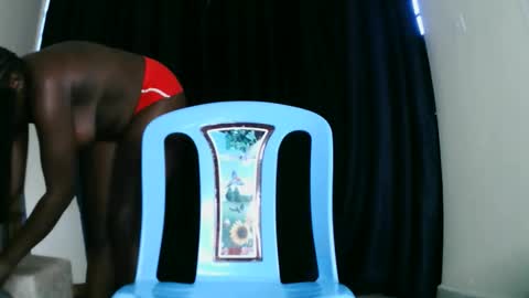 prettyreen online show from April 3, 2026, 5:38 am