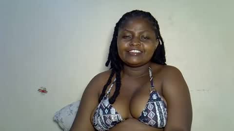 prettyriss online show from June 13, 2026, 5:22 pm