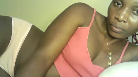 Snapshot of prettyvish chatting on June 29, 2026, 8:31 pm prettyvish online show from June 29, 2026, 8:31 pm