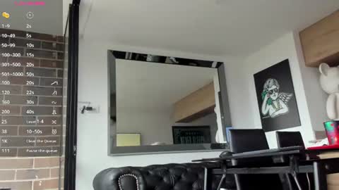 Snapshot of pretur_crubaa chatting on June 19, 2026, 12:20 pm PRETUR online show from June 19, 2026, 12:20 pm