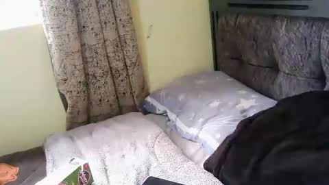 pricky375313 online show from February 28, 2026, 11:44 am