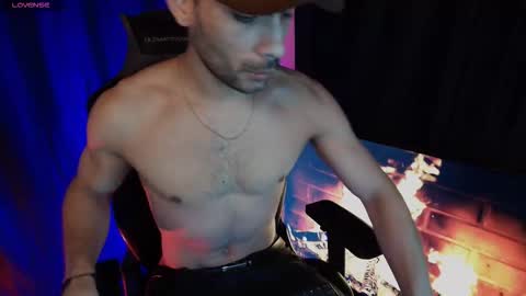 Snapshot of pridelgtbi chatting on February 10, 2026, 9:02 am pridelgtbi online show from February 10, 2026, 9:02 am