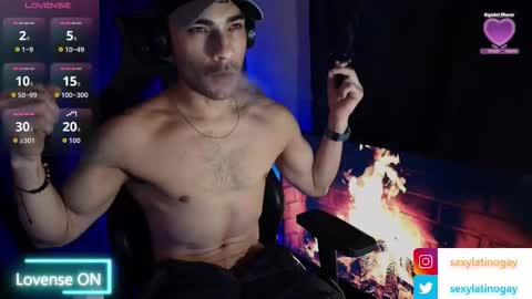 Snapshot of pridelgtbi chatting on February 17, 2026, 7:49 am pridelgtbi online show from February 17, 2026, 7:49 am