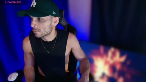 pridelgtbi online show from April 22, 2026, 6:27 am