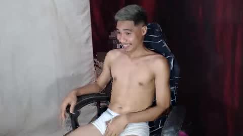 Snapshot of primohunterz chatting on February 24, 2026, 4:43 am primohunterz online show from February 24, 2026, 4:43 am