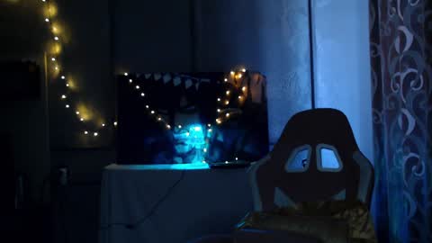 Snapshot of princ4real chatting on January 25, 2025, 10:29 am prince online show from January 25, 2025, 10:29 am