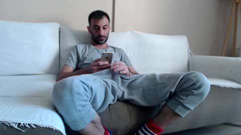 prince_89 online show from December 6, 2024, 8:37 am