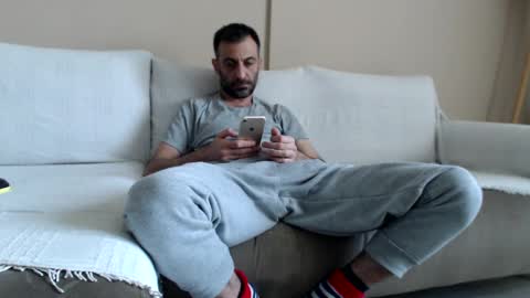 prince_89 online show from December 6, 2024, 11:44 am