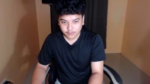 Snapshot of prince_killian chatting on June 14, 2026, 7:27 pm Killian online show from June 14, 2026, 7:27 pm