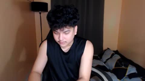 Snapshot of prince_killian chatting on July 16, 2026, 9:43 pm Killian online show from July 16, 2026, 9:43 pm