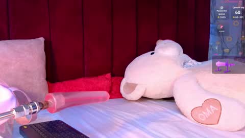 PRINCEPOPPY  online show from March 22, 2026, 6:33 pm