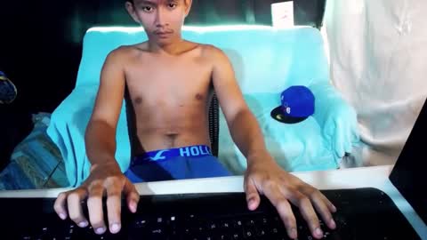 Snapshot of prince_zaijan chatting on February 5, 2025, 5:53 pm Prince Zaijan online show from February 5, 2025, 5:53 pm