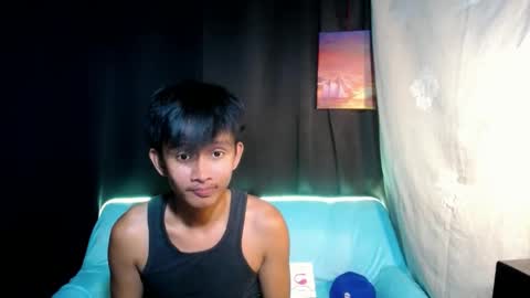 Snapshot of prince_zaijan chatting on February 21, 2025, 7:54 pm Prince Zaijan online show from February 21, 2025, 7:54 pm