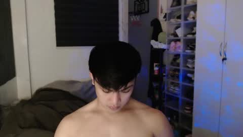 Snapshot of princeadrianx chatting on May 26, 2026, 2:35 pm Prince Adrian online show from May 26, 2026, 2:35 pm