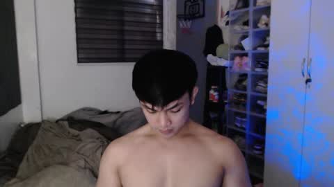 Snapshot of princeadrianx chatting on May 27, 2026, 7:27 am Prince Adrian online show from May 27, 2026, 7:27 am