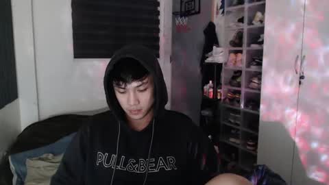 Snapshot of princeadrianx chatting on June 9, 2026, 9:21 am Prince Adrian online show from June 9, 2026, 9:21 am