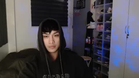 Snapshot of princeadrianx chatting on June 10, 2026, 8:46 am Prince Adrian online show from June 10, 2026, 8:46 am