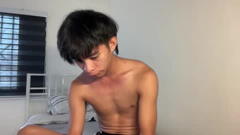 Charls online show from February 22, 2026, 4:02 am